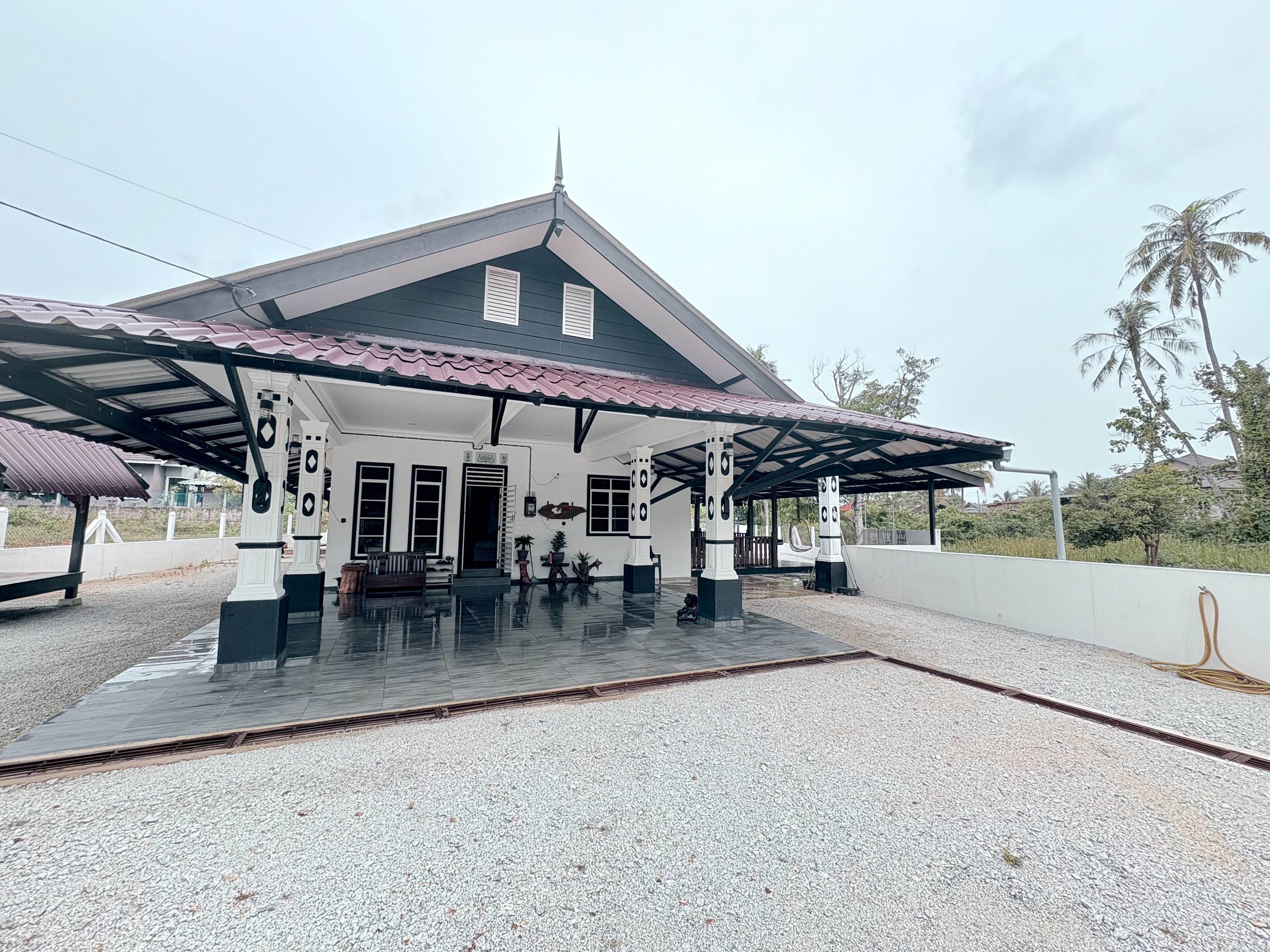 Front View 3